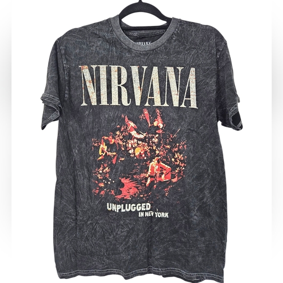 NIRVANA Other - NWOT Nirvana New York Unplugged Short Sleeve Unisex Tee Size M